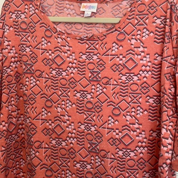 LuLaroe IRMA Shirt - large - Picture 4 of 4